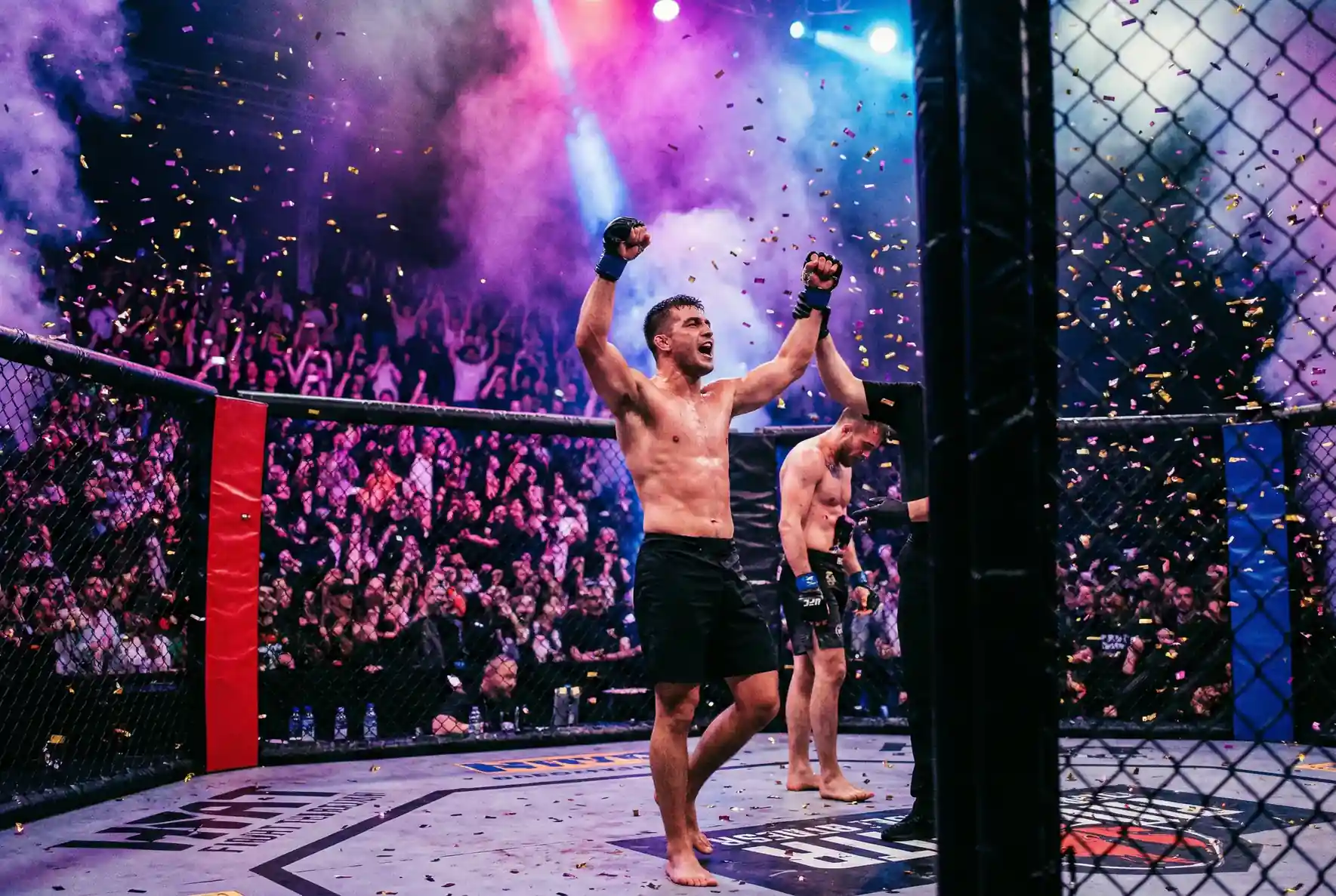 Obstawianie freak-fightów — zakłady na Fame MMA
